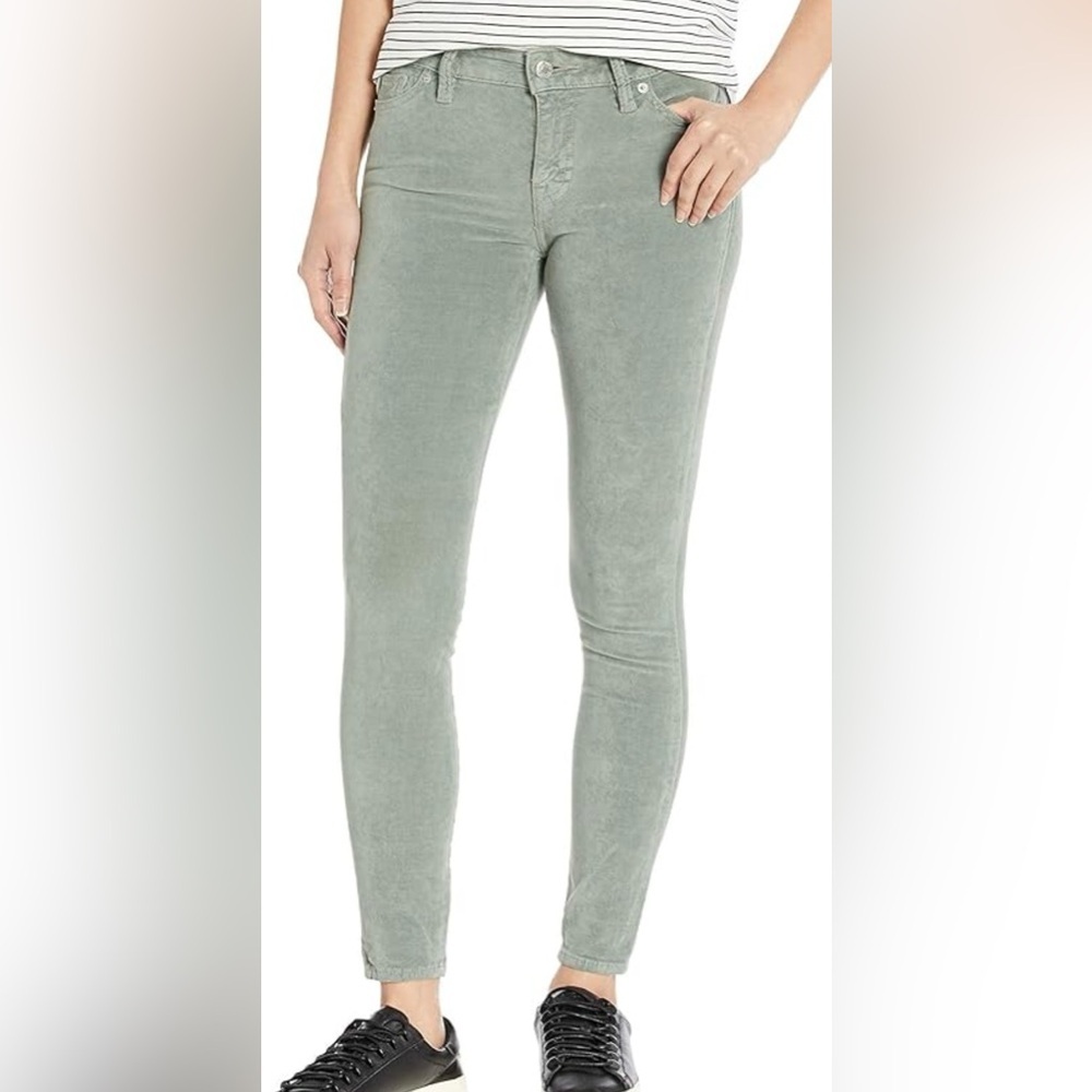 🍃 Lucky Brand Ava Super Skinny Velvet Pants — Sage Green Plushness Size 8/29